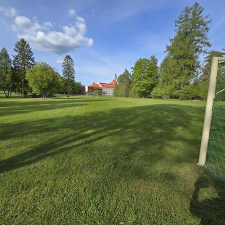 Stora Ekeberg Vandrarhem Axvall Exterior photo